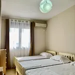 Apartman Boulevard Views - Spacious