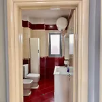 Apartman Boulevard Views - Spacious Tirana