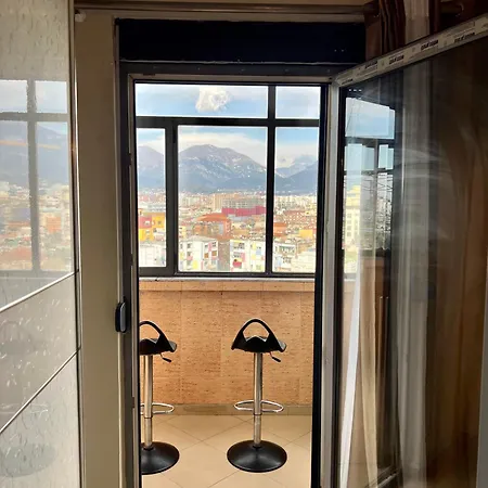 Boulevard Views - Spacious Tirana